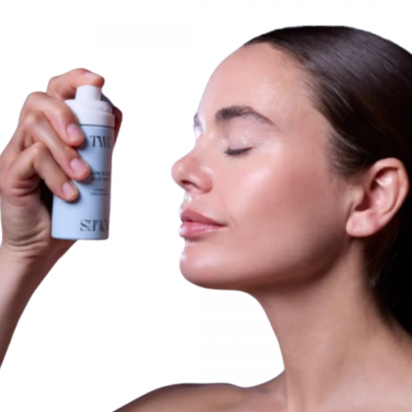 TWO POLES LUMINOUS FACE MIST 80ML